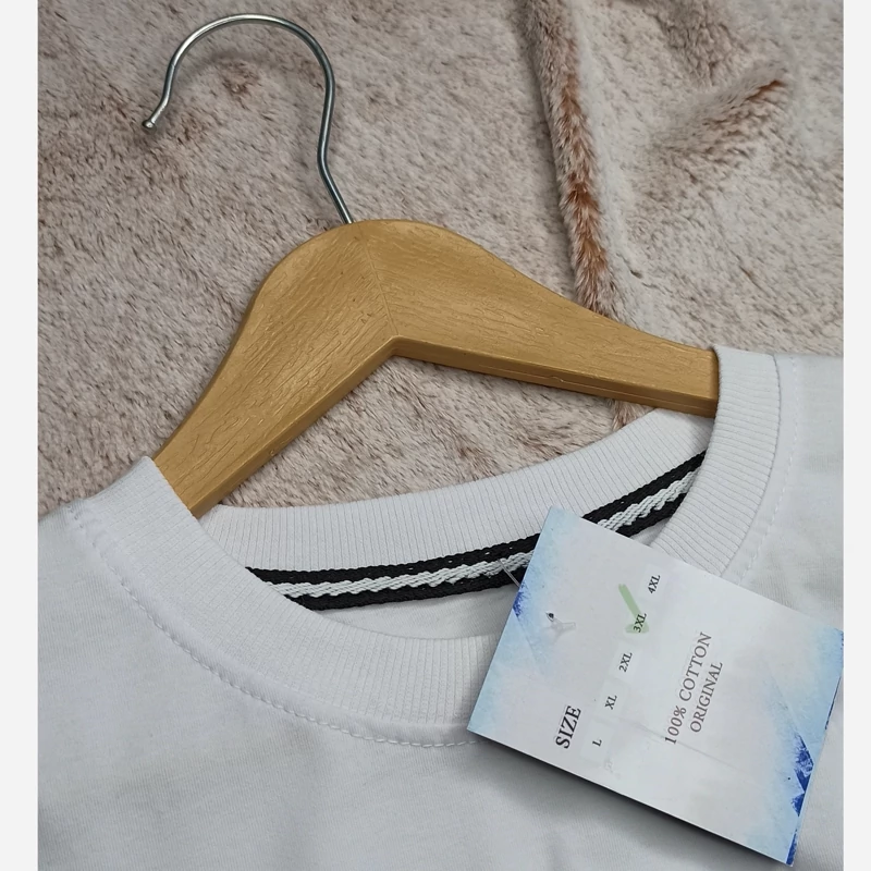 تیشرت طرح فرمول یک SF1000 دارای رنگبندی کد 10200