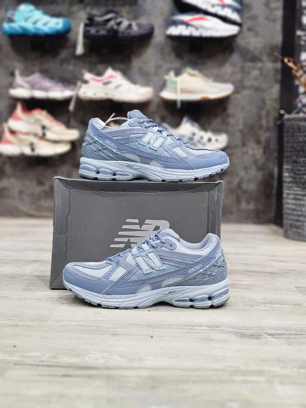 کتونی نیوبالانس New Balance 1806