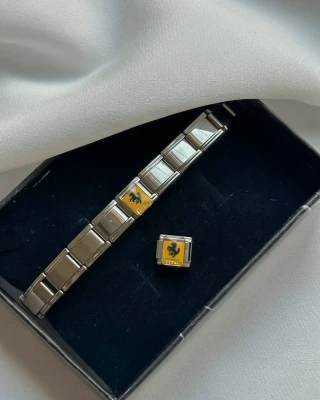 چارم فراری