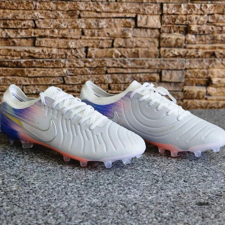 کفش فوتبال تمپو لجند 10 Nike Tiempo Legend