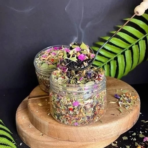 اسماج پودری هفت گیاه عود گیاهی مدل ارامش بخش باران