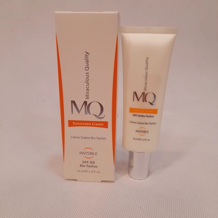 کرم ضدافتاب MQ ام کیو بایوتاچ SPF50 اینویزیبل بی رنگ 55 میل پوست لک دار