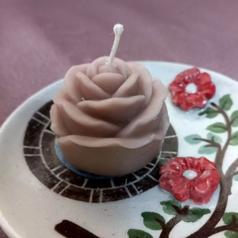 شمع گل رز  کرم