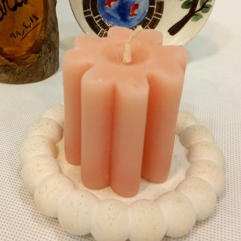 شمع کلاسیک طرح باران گلبهی7سانتی8