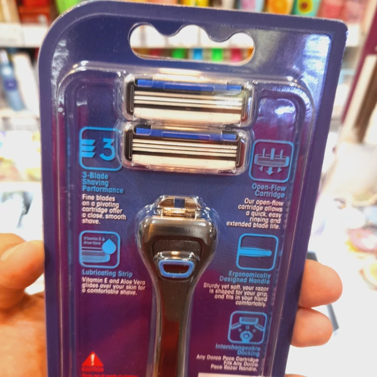 ژیلت دورکو تیغ یدک خور مردانه 3لب همراه 2 عدد یدک Pace 3 جدید