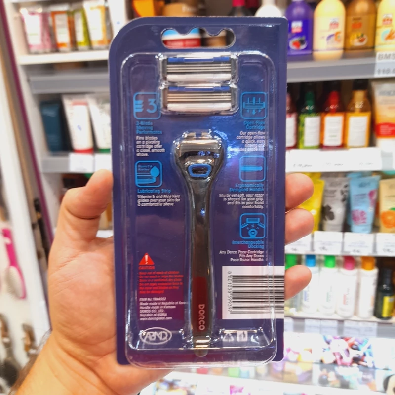 ژیلت دورکو تیغ یدک خور مردانه 3لب همراه 2 عدد یدک Pace 3 جدید