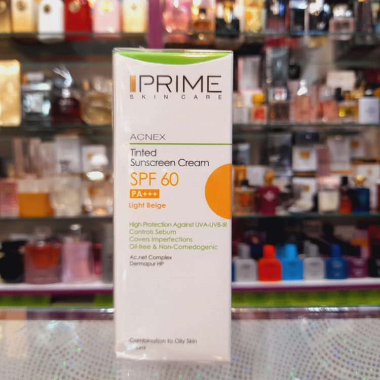 کرم ضد افتاب پریم فاقد چربی مناسب پوستهای چرب و جوش دار acnex spf 60 بژ روشن 40 میل