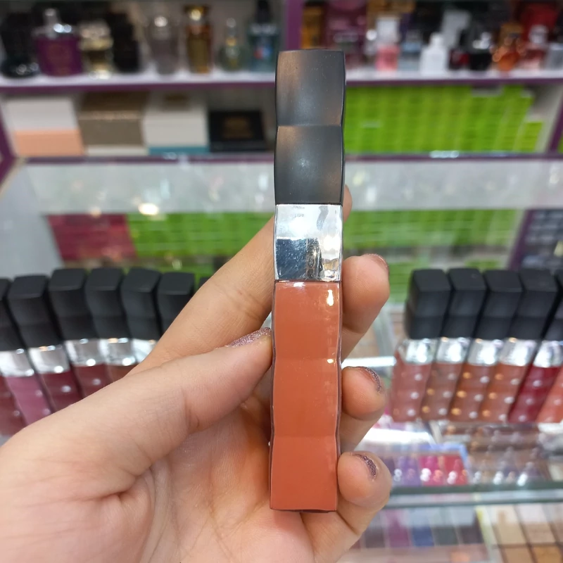 رژ لب مایع فرساس مخملی و بادوام شماره533
