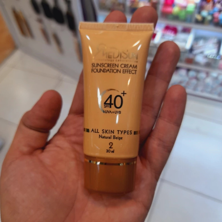کرم ضد افتاب مدیسان انواع پوست رنگی بژ طبیعی شماره 2 حجم 30 میل SPF40