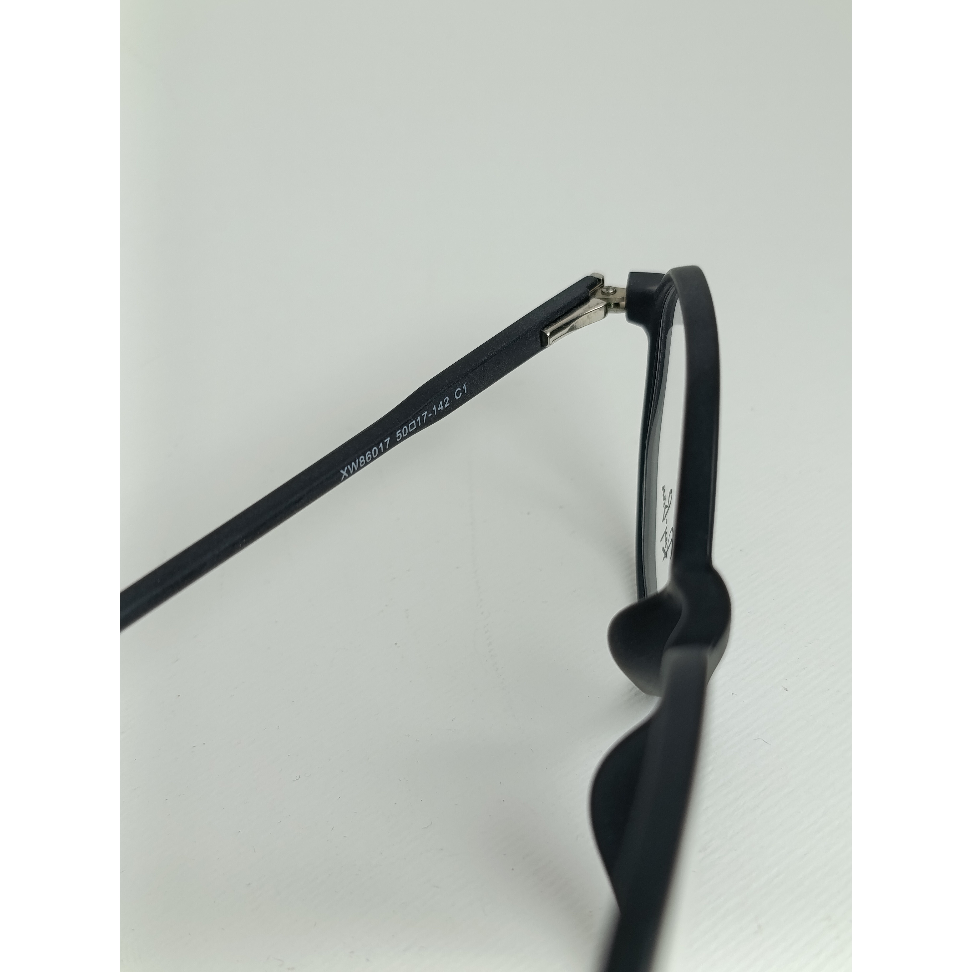 عینک طبی زنانه rayban گرد ساز کوچک