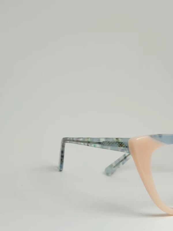 عینک طبی زنانه chiro گربه ای خاص و جذاب