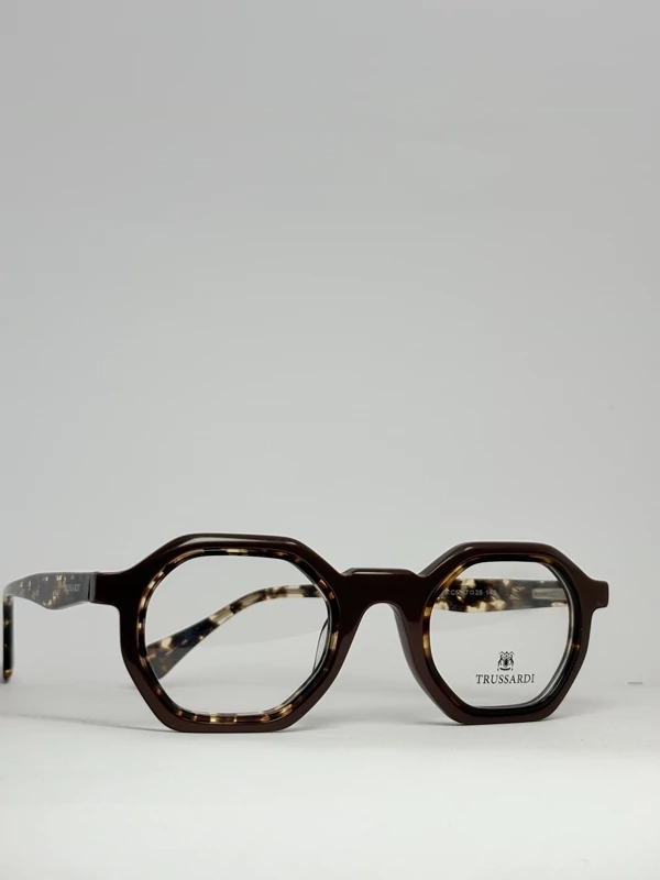 عینک طبی زنانه trussardi گرد خاص