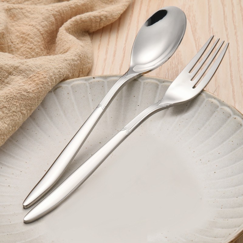 سرویس قاشق چنگال 15 پارچه استیل مات جی فی نی GIFFINI مدل 02