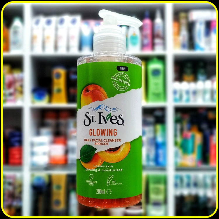 شوینده صورت روزانه سنت ایوز درخشان کننده و آبرسان (200میل) St Ives facial Cleaner