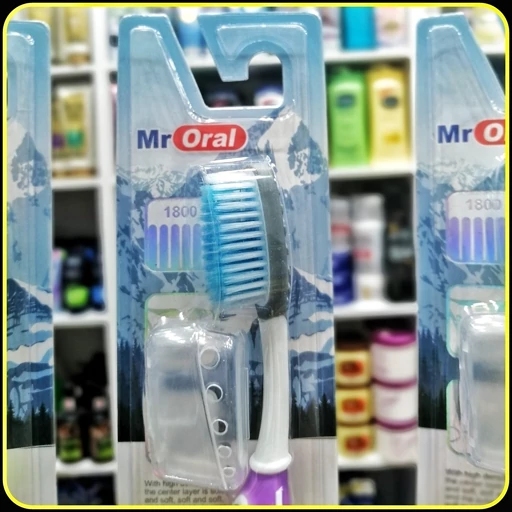 مسواک زغالی آقای اورال مدل Charcoal Clean Medium با 1800 الیاف | Mr Oral Charcoal Clean Medium Toothbrush