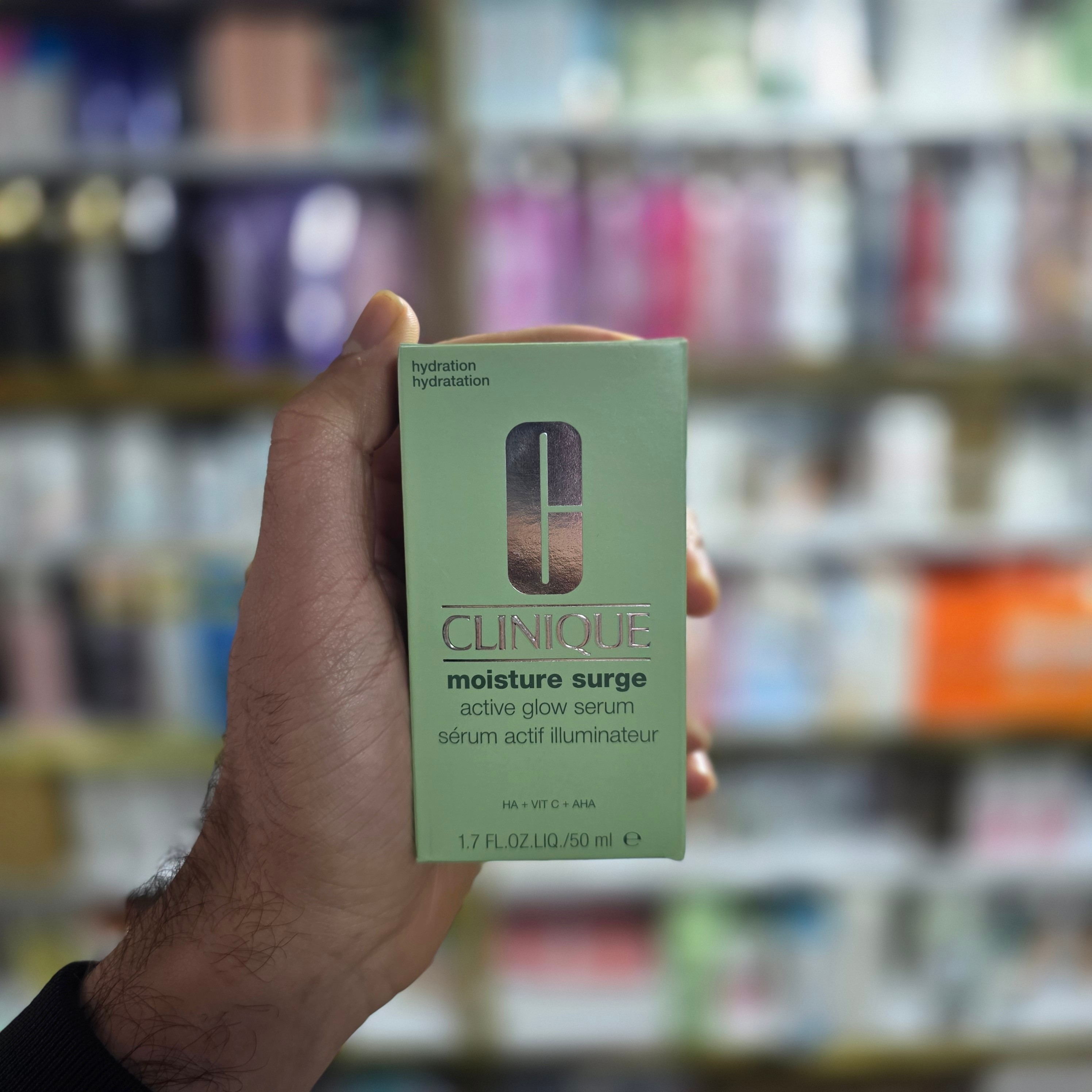 سرم آبرسان روشن کننده مویسچر سرج 125ml