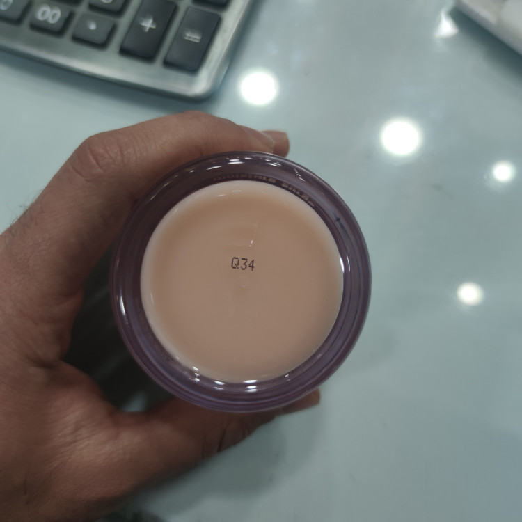 کرم آبرسان کلینیک 100 ساعته حجم 125ml اصل کانادا باکیفیت