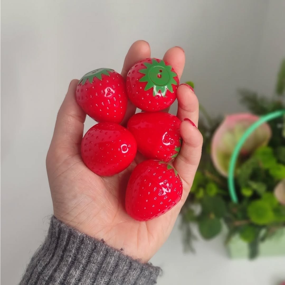 بالم لب حرارتی توت فرنگی Hold Morning