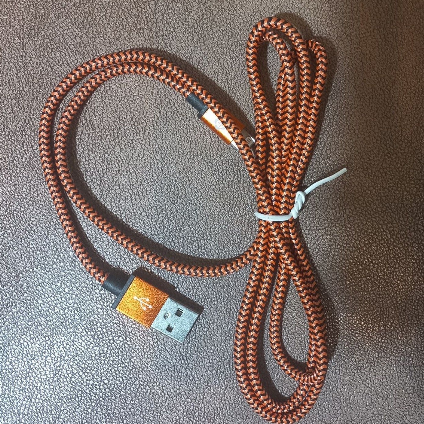کابل شارژ آیفن