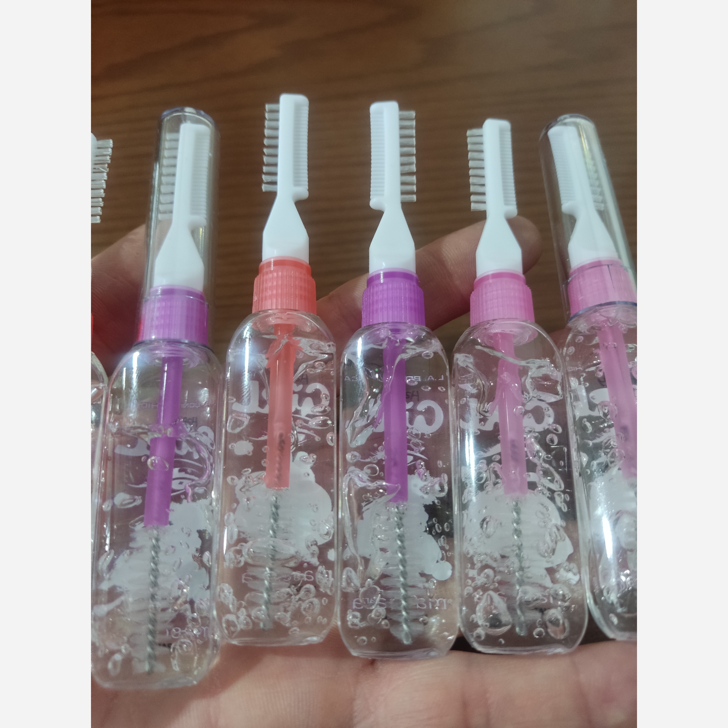 ژل ابرو شانه دار و برس دار MASCARA