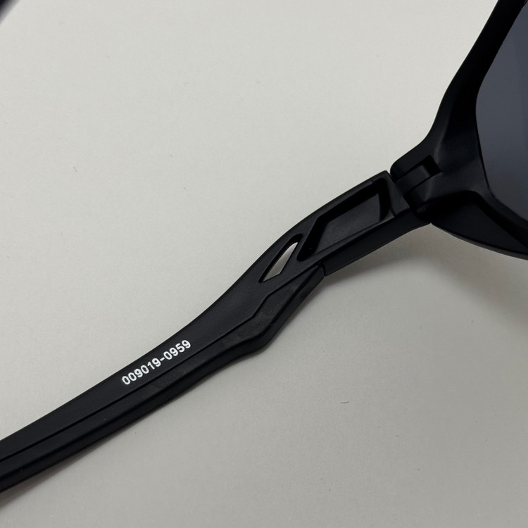 عینک آفتابی اسپرت اوکلی Oakley مدل 9019 تمام مشکی - دارای تکنولوژی پرایزم اوکلی
