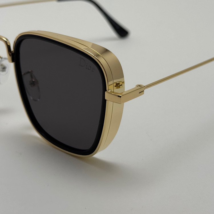 عینک آفتابی دیور DIOR بغل دار طلایی عدسی مشکی کد 58157