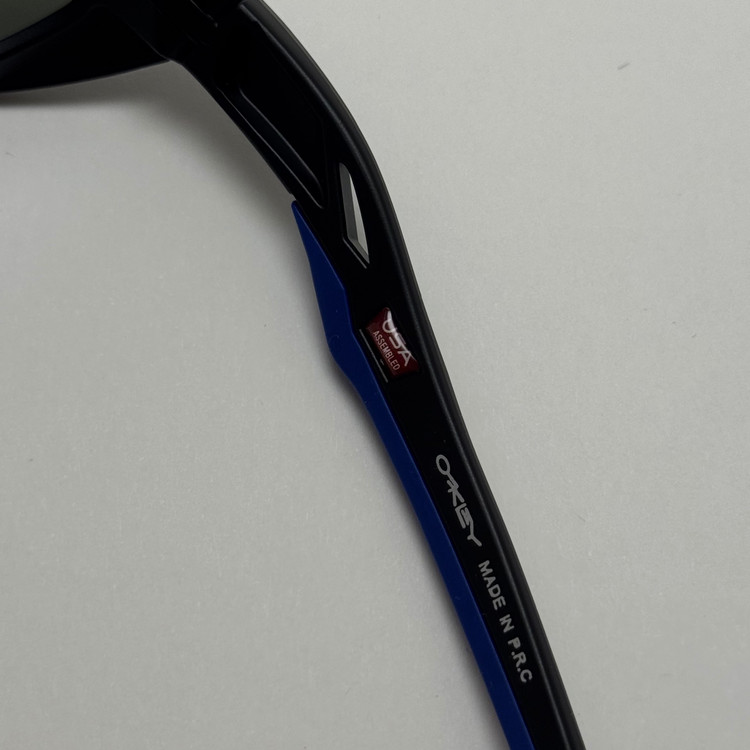 عینک آفتابی اسپرت اوکلی Oakley مدل 9019 آبی مشکی