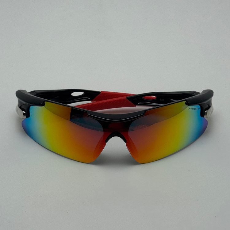 عینک آفتابی اسپرت اوکلی Oakley مدلRadar عدسی آتیشی فریم مشکی 806