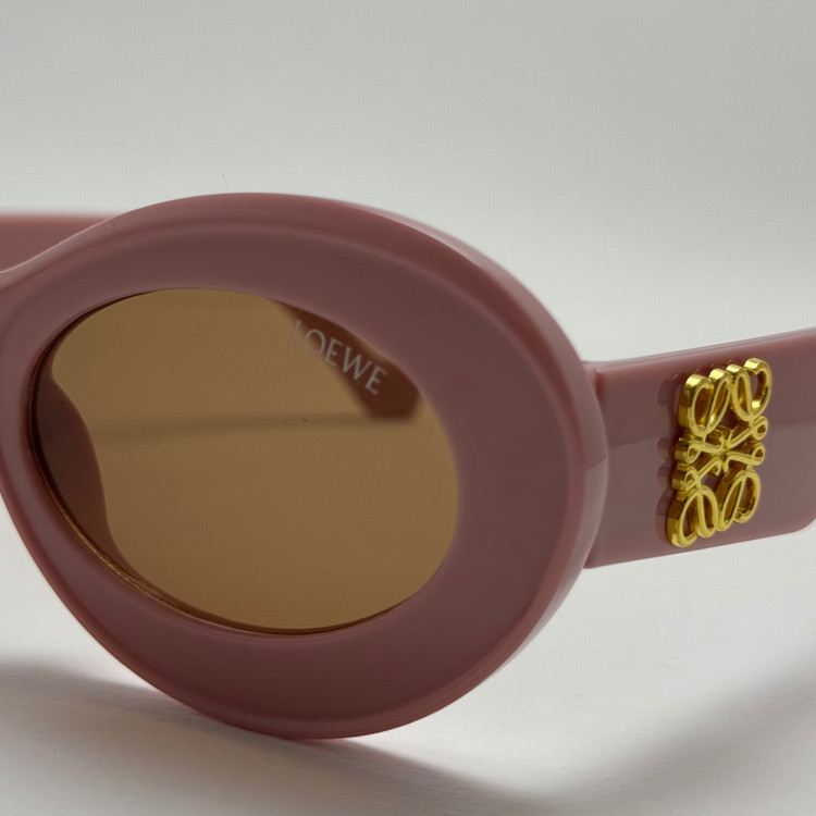 عینک آفتابی زنانه Loewe Oval Chunky لووه بیضی صورتی کد 1207