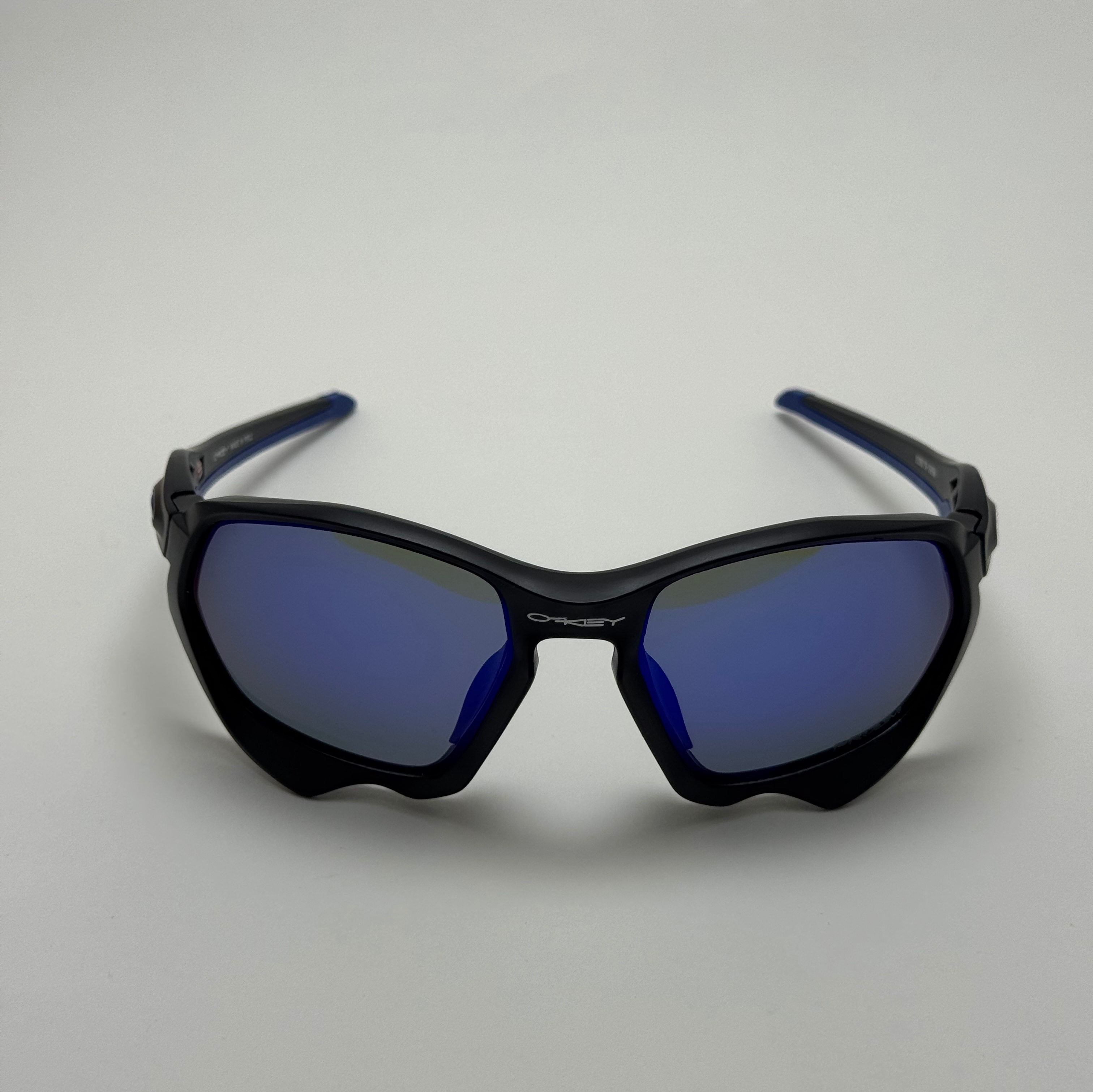 عینک آفتابی اسپرت اوکلی Oakley آبی فریم مشکی کد 9019