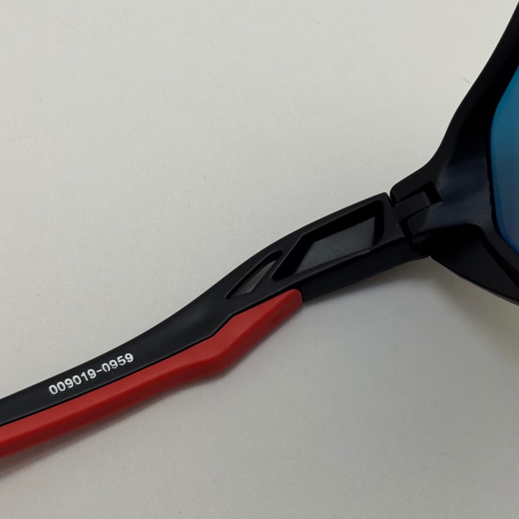 عینک آفتابی اسپرت اوکلی Oakley مدل 9019 آتیشی فریم مشکی