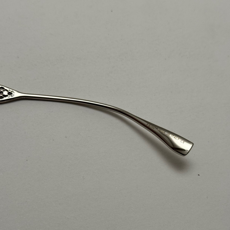 عینک آفتابی و شب زنانه فندی Fendi فریم لس بیضی مدل Oval Frame Diamond Style نگیم کاری شده کیفیت مستر شامپاینی شفاف