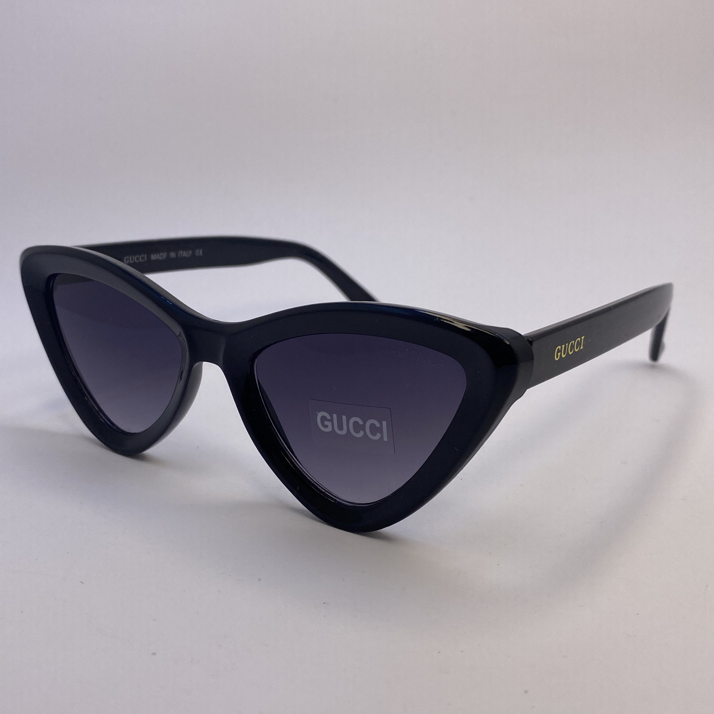 عینک گوچی gucci ایتالیا مشکی محافظ کامل uv400 به همراه کاور و دستمال نانو مخصوص عینک