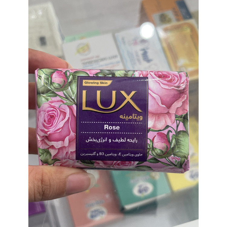 صابون لوکس رز ویتامینه 90 گرم رایحه لطیف و انرژی بخش
