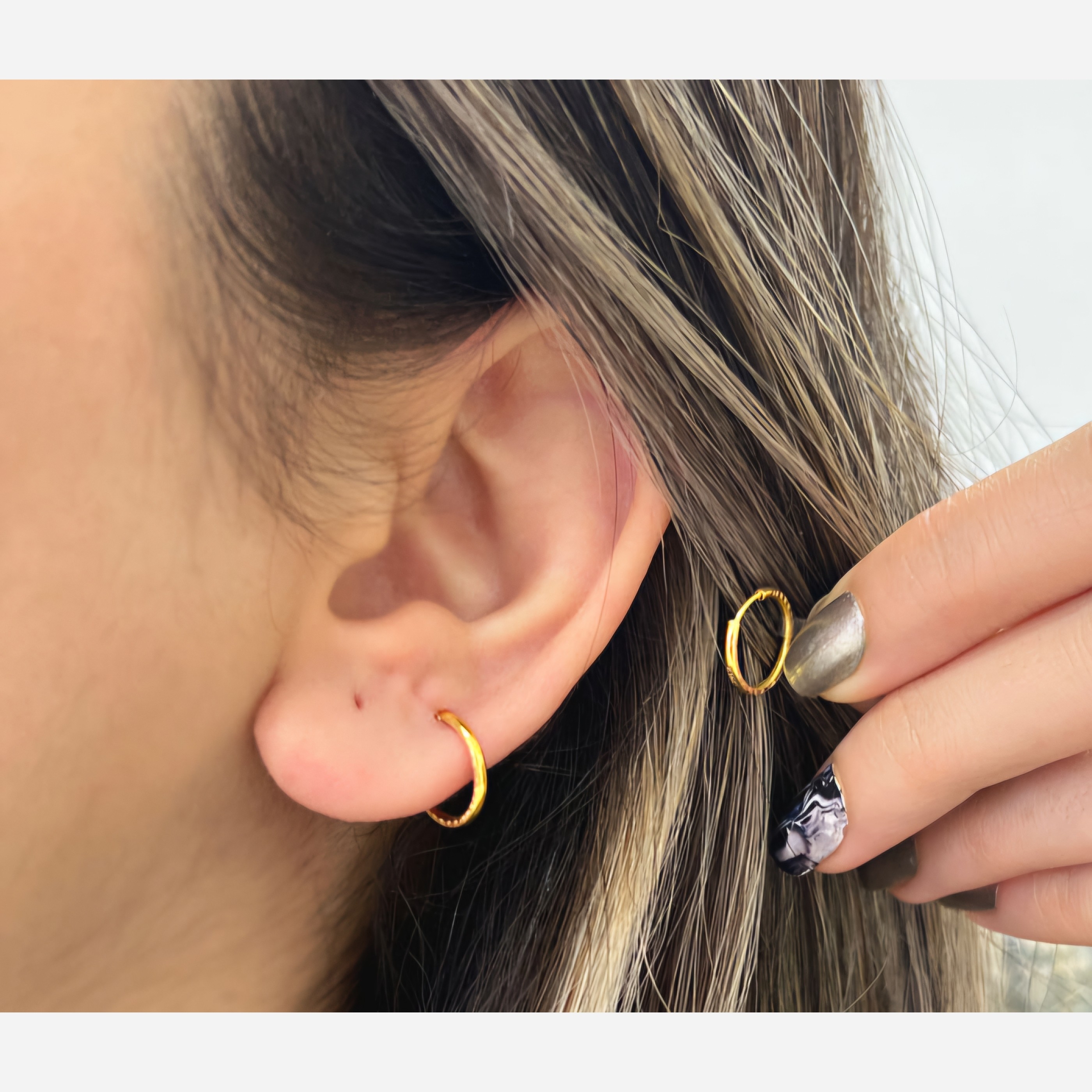 گوشواره طلا 18عیار حلقه ای مدل کلاسیک 0.260گرم