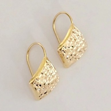 گوشواره طلا 18عیار لوزی 1.570گرم