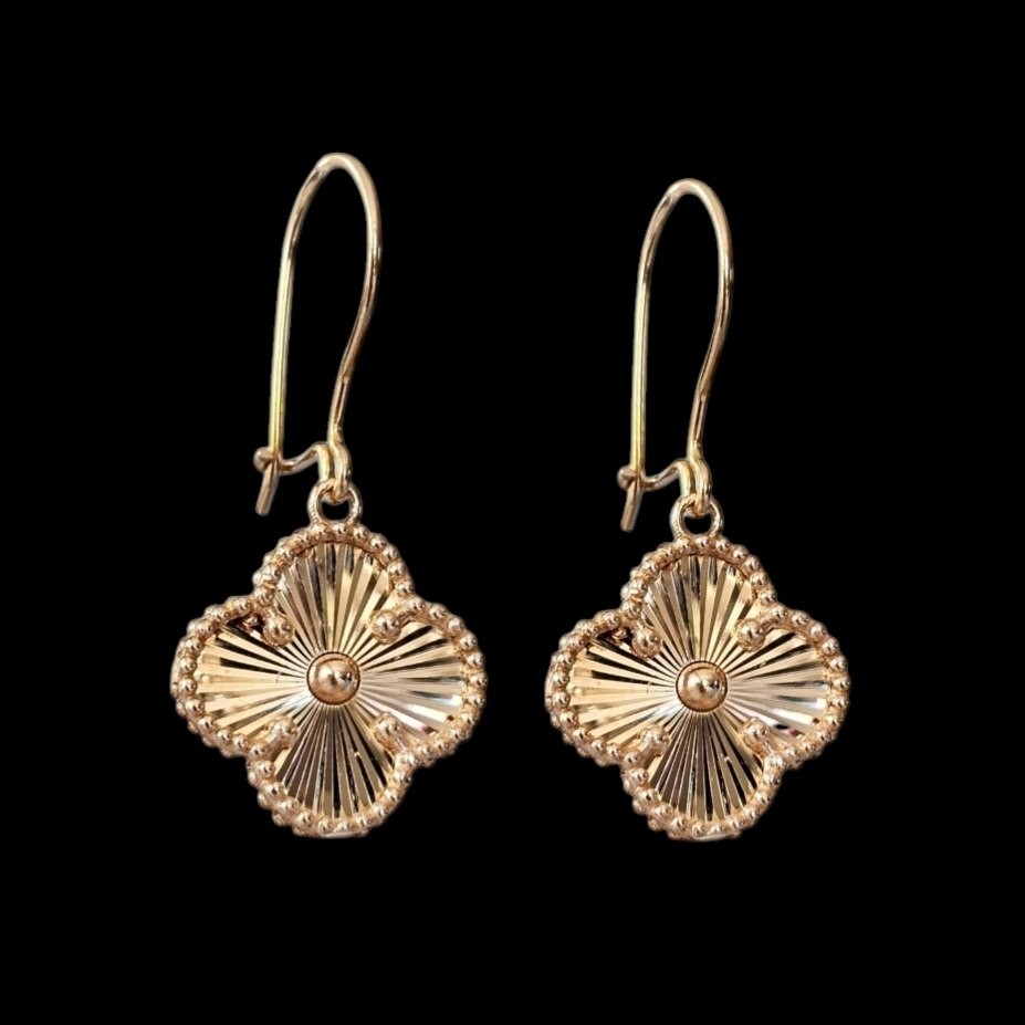 گوشواره طلا 18عیار ونکلیف شارپ 2.260گرم