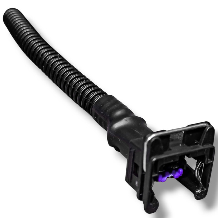 سوکت چراغ مه شکن عقب بست یدک مدل ۲ فیش مناسب برای دنا و دنا پلاس
