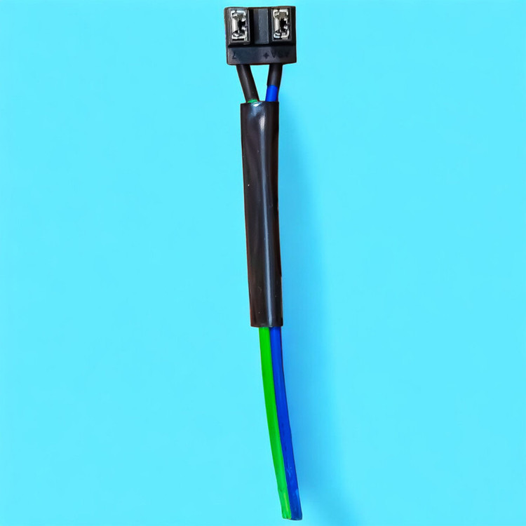 سوکت پشت لامپ نور پایین چراغ جلو بست یدک مدل 002550 مناسب برای سمند و پژو 405 SLX
