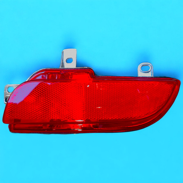 چراغ مه شکن عقب راست خودرو بست یدک مدل 003131 مناسب برای وانت پیکان