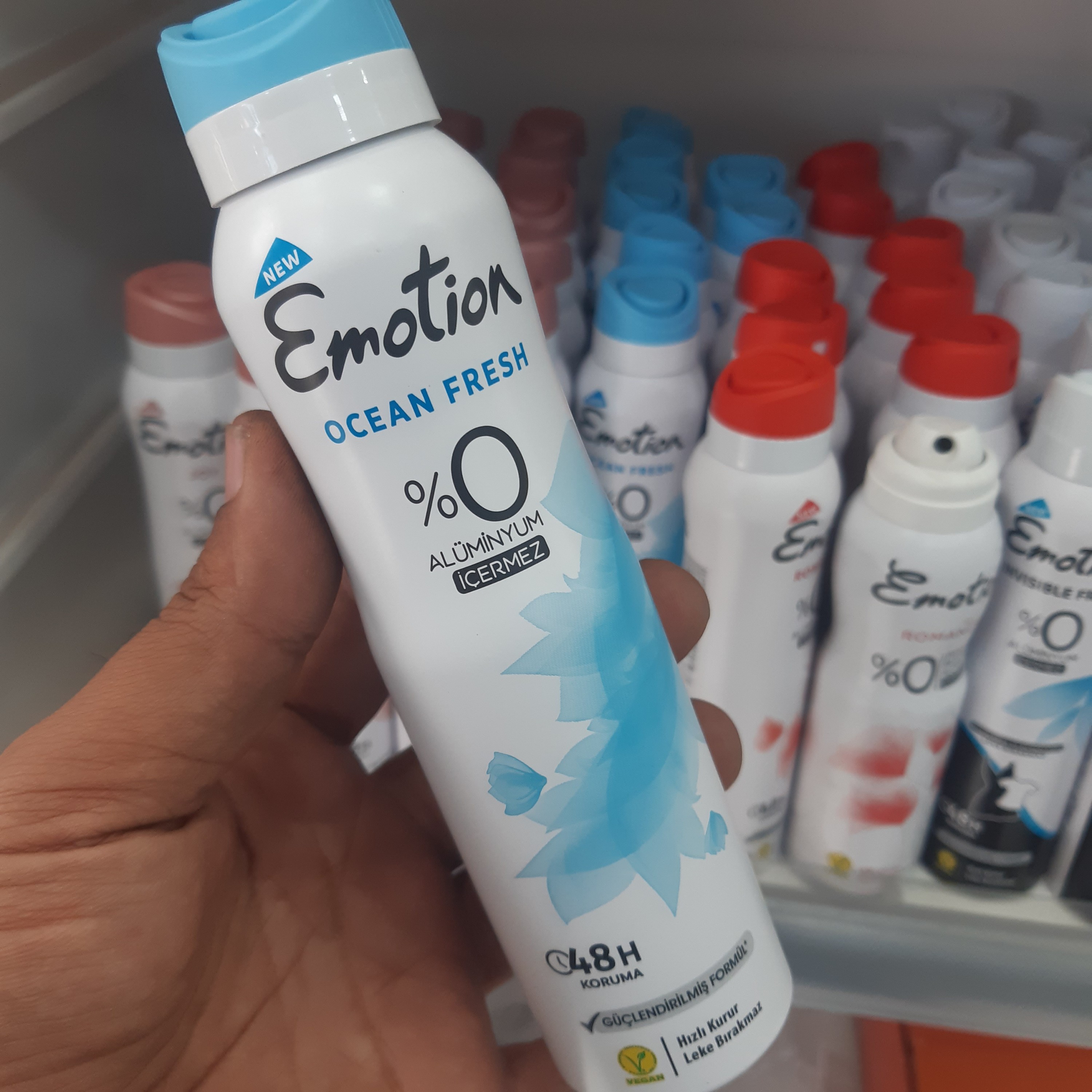 اسپری ضدتعریق زنانه ایموشن مدل OCEAN FRESH وگان حجم 150 میلی لیتر ماندگاری 48 ساعت