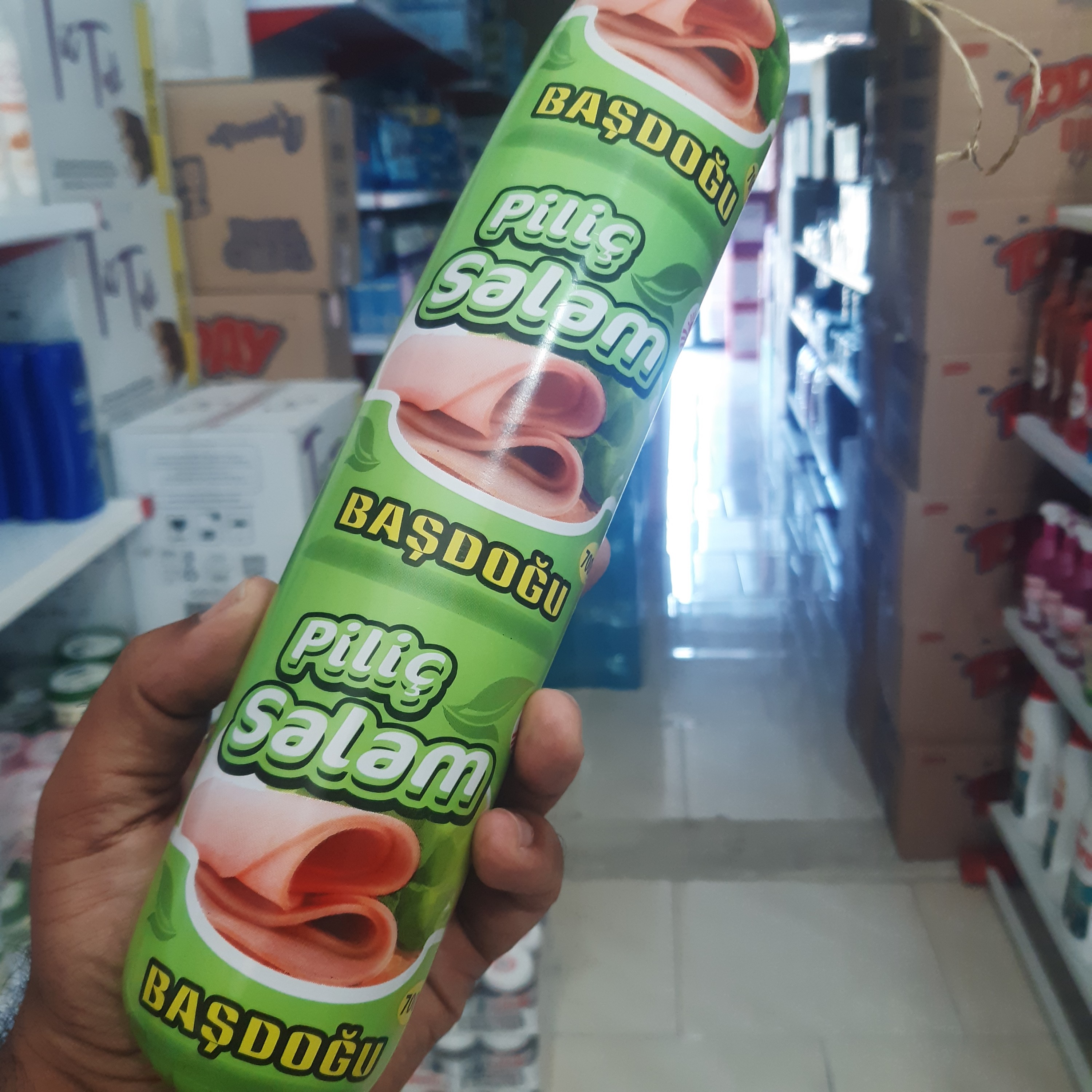 کالباس مرغ BASDOGU وزن 700 گرم باکیفیت درجه یک محصول ترکیه