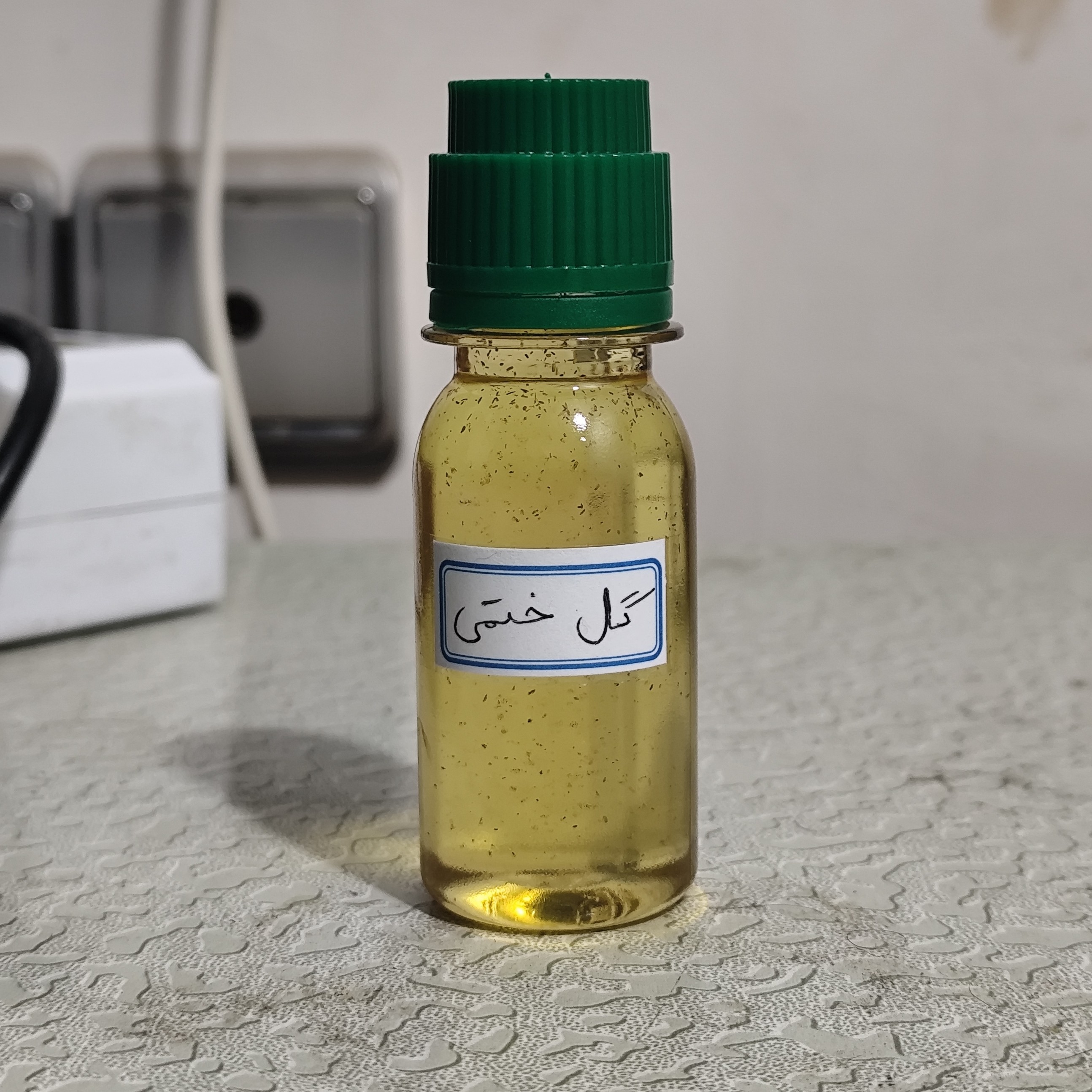 روغن گل ختمی اصل و خالص 60 میلی زد اویلز