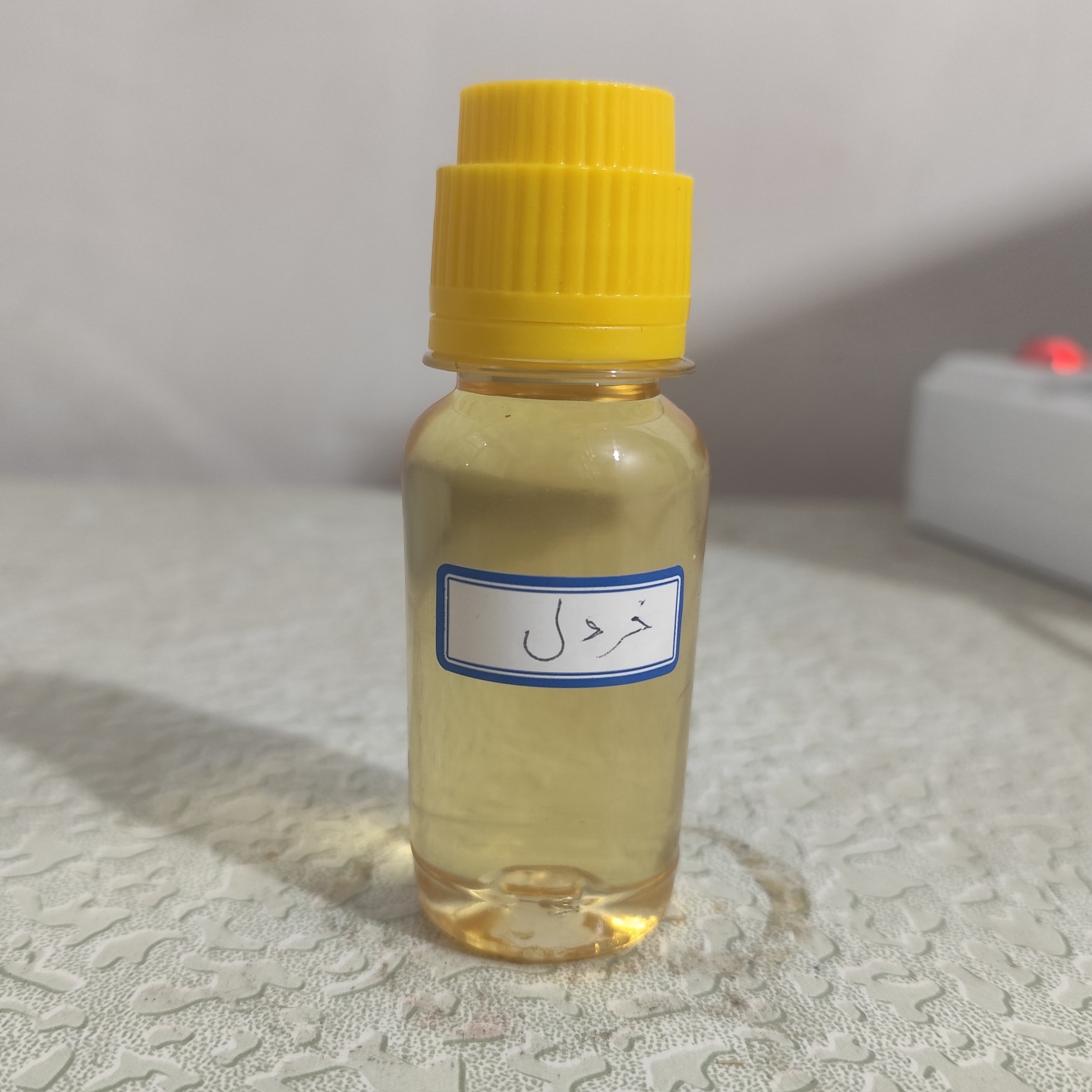 روغن خردل 60 میلی (روشن کننده پوست - رفع لک های تیره پوست - پرپشت کننده مو - سیاه کننده مو)