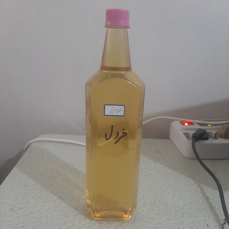 روغن خردل یک لیتری (روشن کننده پوست - رفع لک های تیره پوست - پرپشت کننده مو - سیاه کننده مو)
