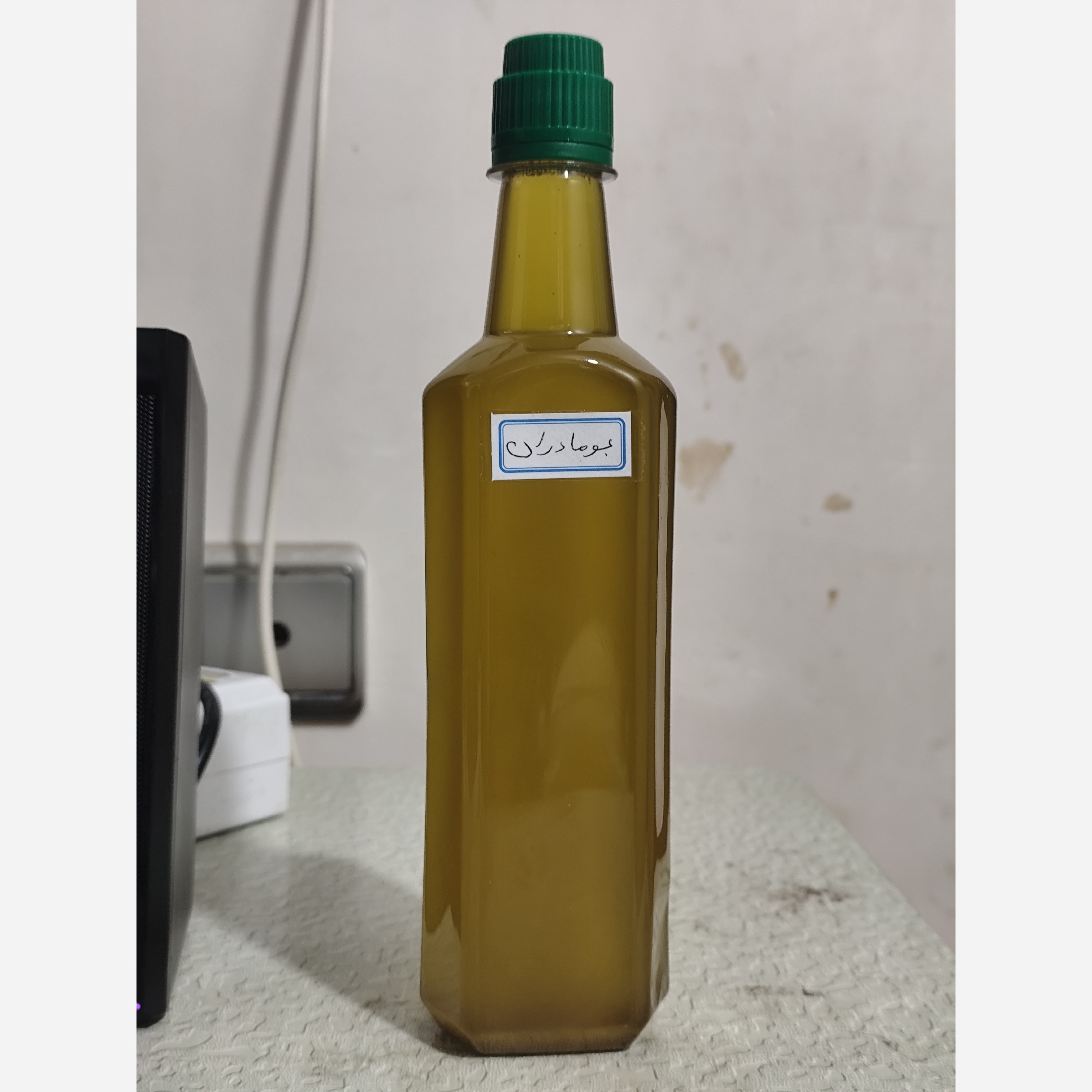 روغن بومادران (جای جوش - زخم - آتروز - روماتیسم) نیم لیتری زداویلز