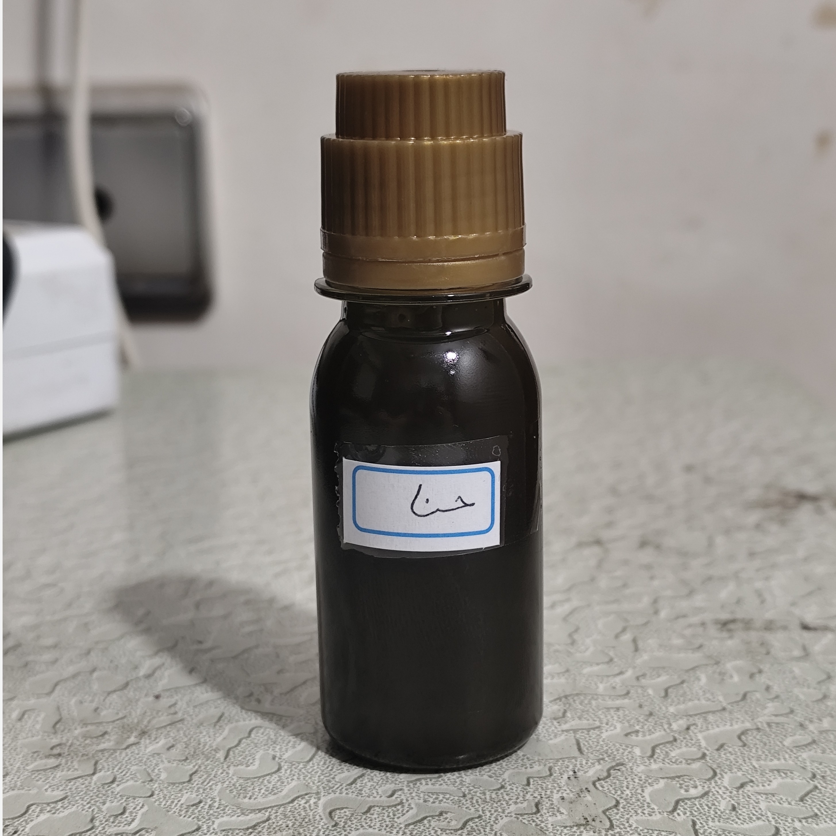 روغن حنا (پرپشت کننده مو ریزش مو تقویت مو تقویت ابرو جلوگیری از سفیدی مو شوره مو خشکی پوست سر خارش پوست سر) 60 میلی