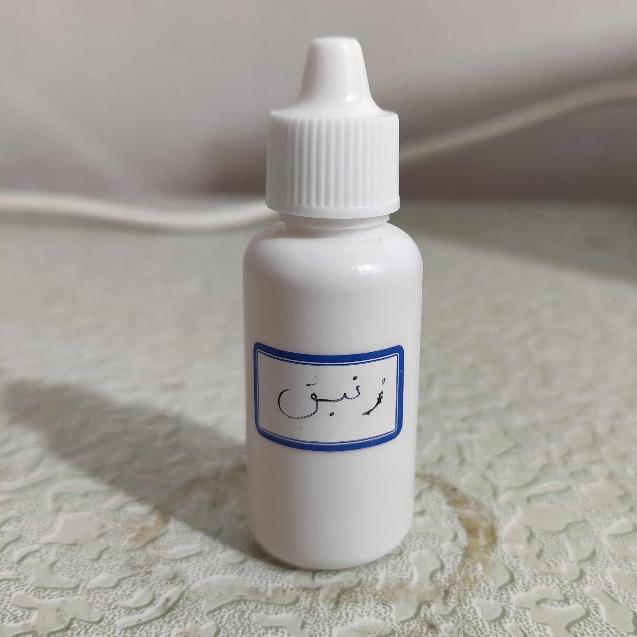 روغن زنبق( اریسا) 30 میلی سی سی اصل خالص