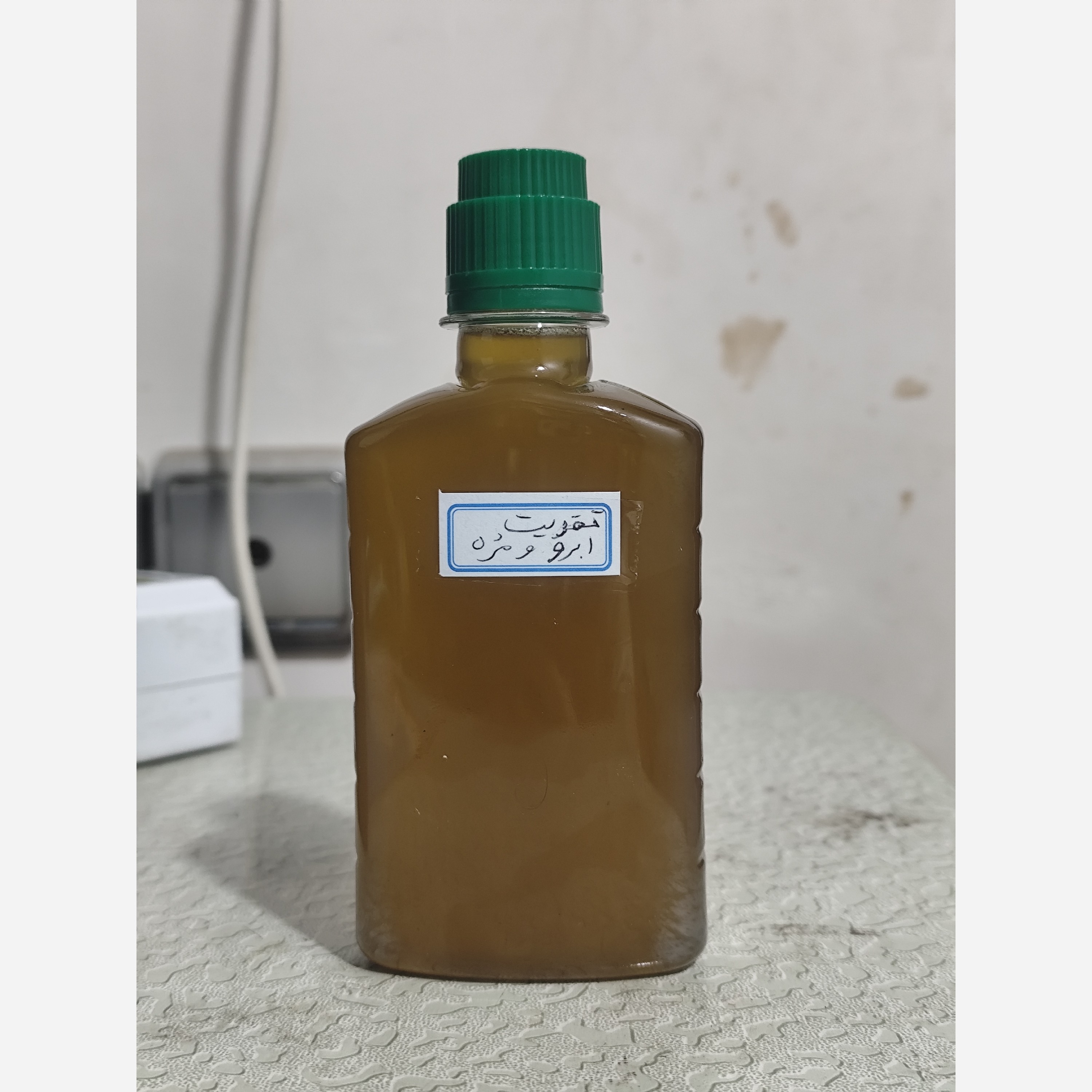 روغن تقویت مژه و ابرو (پرپشت کننده مژه و ابرو رشد مژه و ابرو ضد ریزش)روغن ترکیبی زداویلز ربع لیتری
