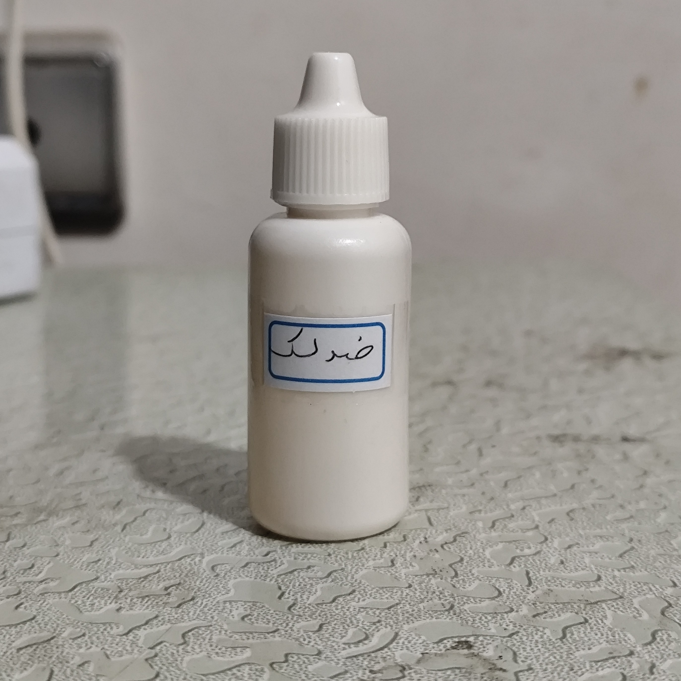 روغن ترکیبی ضد لک و روشن کننده پوست ضدلک آکنه 30 میلی سی سی زداویلز